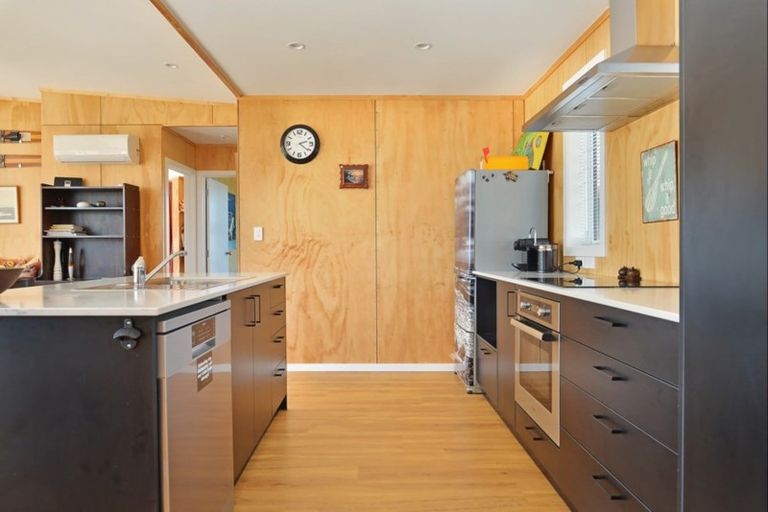 Photo of property in 25 Rochdale Road, Riversdale Beach, Masterton, 5872