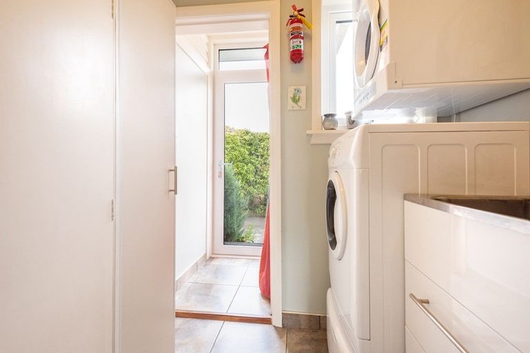 Photo of property in 5 Wedgewood Grove, Raumati Beach, Paraparaumu, 5032