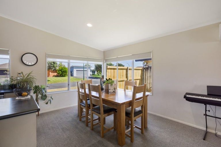 Photo of property in 9 Sarah Place, Papamoa Beach, Papamoa, 3118