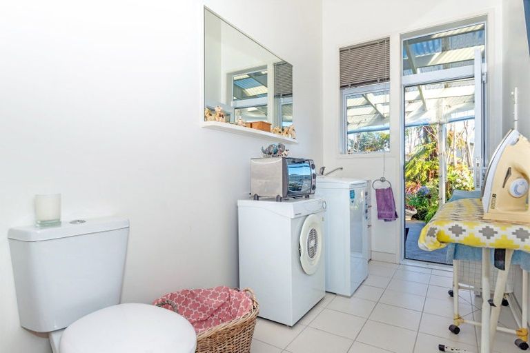 Photo of property in 4 Joshua Lane, Lytton West, Gisborne, 4010