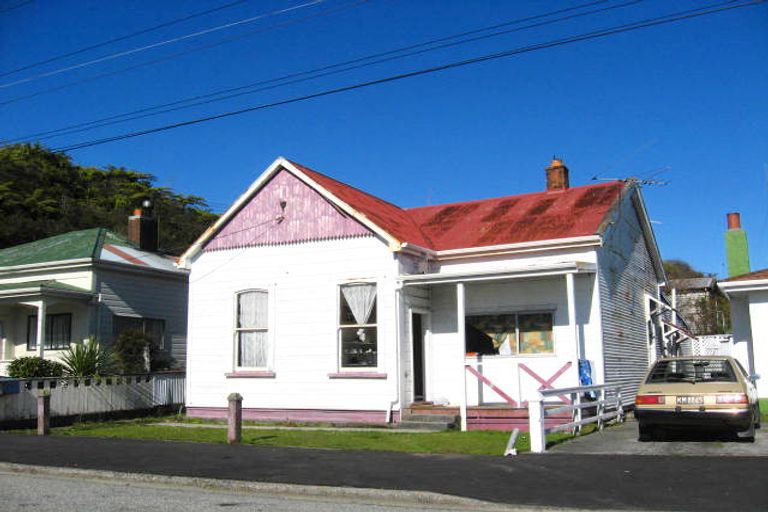Photo of property in 20 Murray Street, Greymouth, 7805