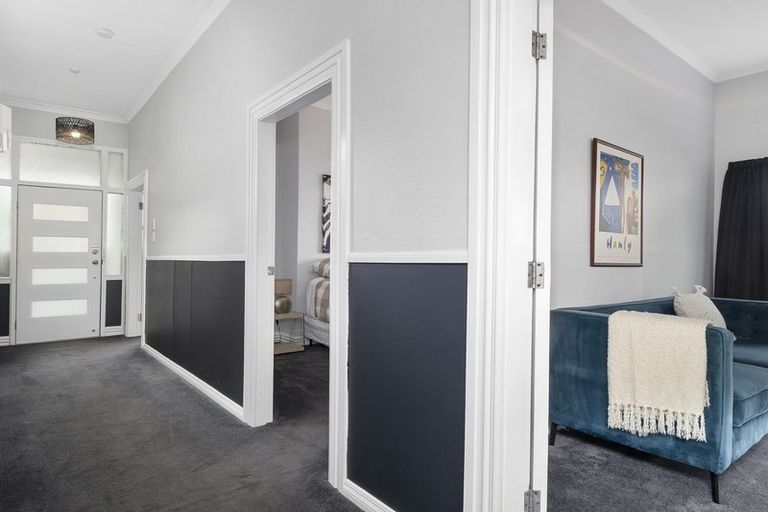 Photo of property in 256 Oxford Street, South Dunedin, Dunedin, 9012