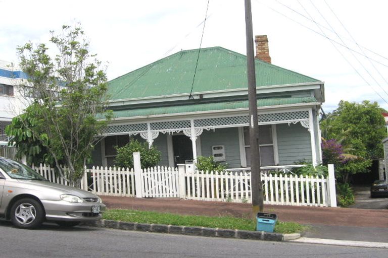 Photo of property in 2 Beaconsfield Street, Grey Lynn, Auckland, 1021