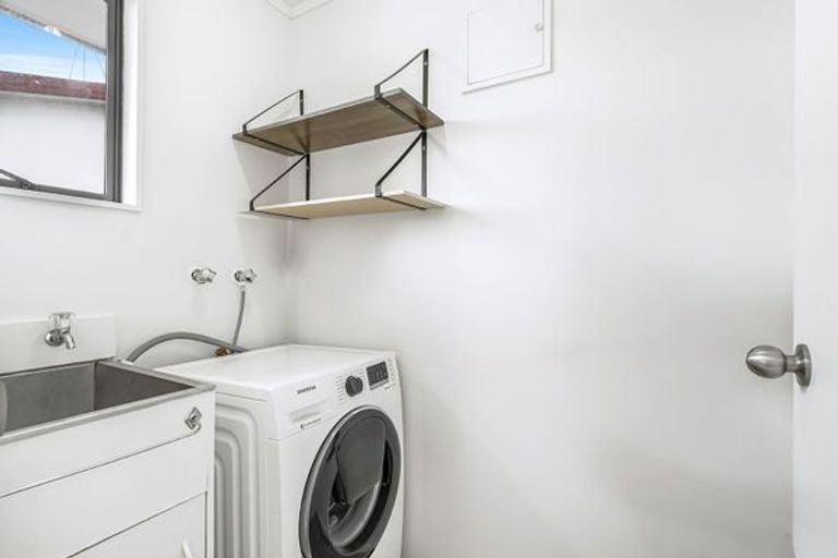 Photo of property in 359 Kahikatea Drive, Dinsdale, Hamilton, 3204