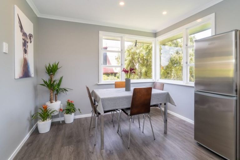 Photo of property in 86 Koremata Street, Green Island, Dunedin, 9018