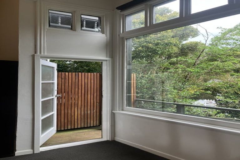 Photo of property in 3 Crieff Street, Northland, Wellington, 6012