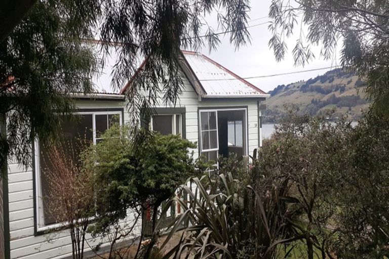 Photo of property in 20 Athol Place, Ravensbourne, Dunedin, 9022