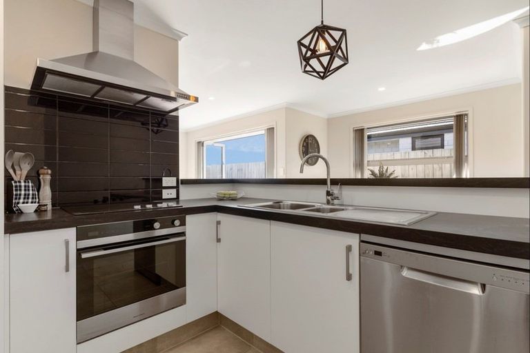 Photo of property in 1 Sirocco Place, Ohauiti, Tauranga, 3112
