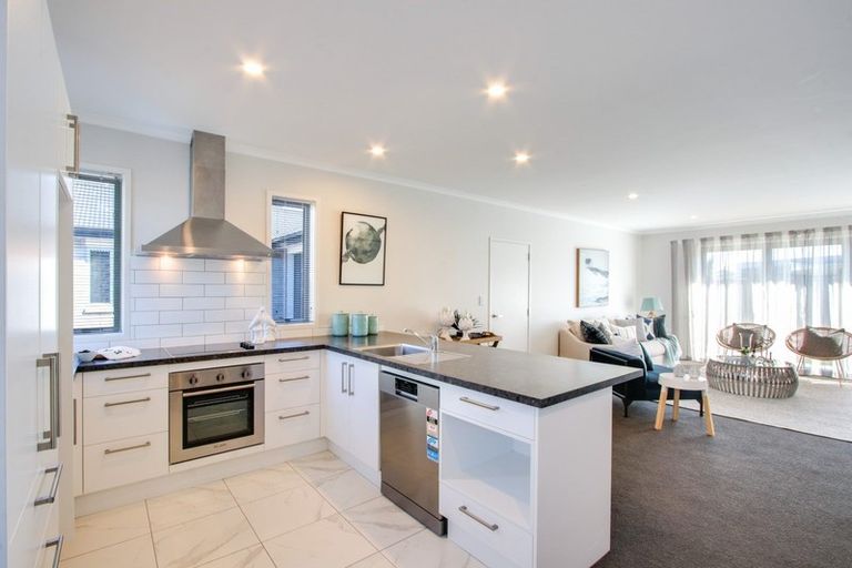 Photo of property in 505b Saint Aubyn Street East, Hastings, 4122