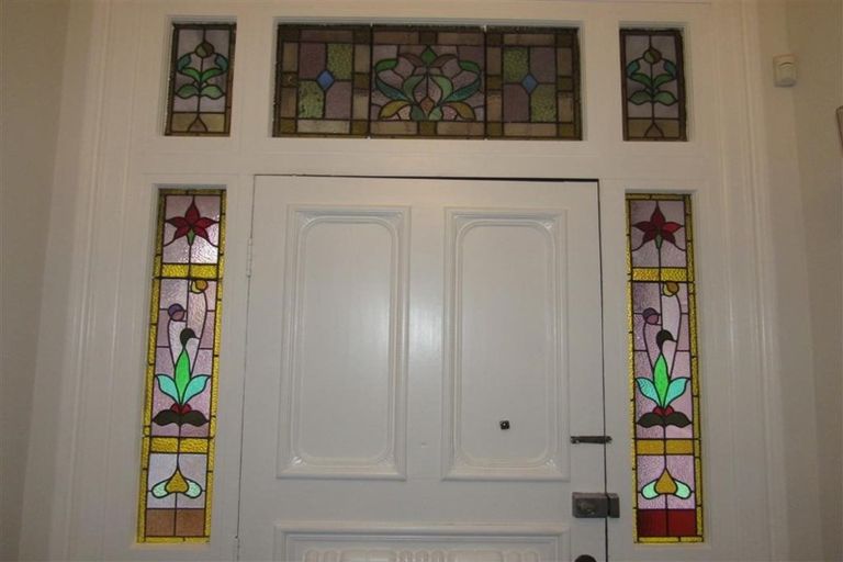 Photo of property in 37 Te Wharepouri Street, Berhampore, Wellington, 6023