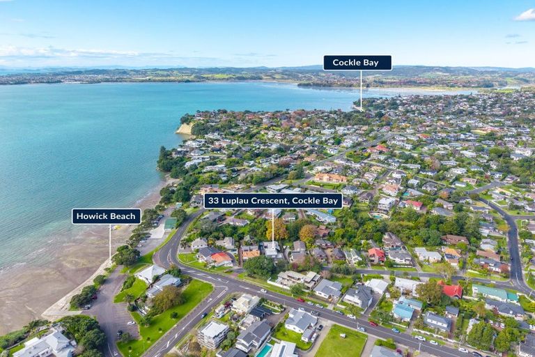 Photo of property in 33 Luplau Crescent, Cockle Bay, Auckland, 2014