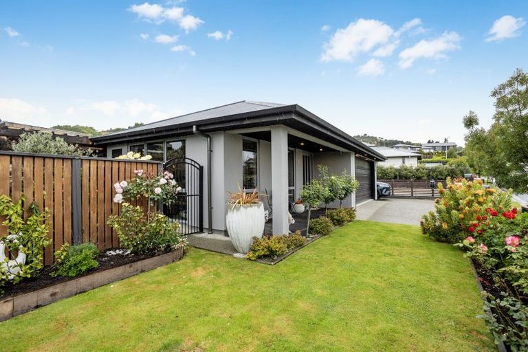 Photo of property in 3 Trudi Place, Green Island, Dunedin, 9018