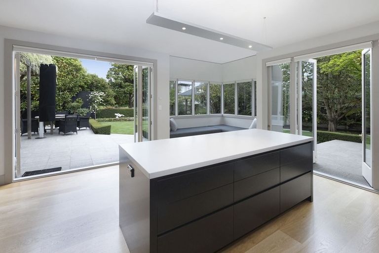 Photo of property in 31a Poynder Avenue, Merivale, Christchurch, 8014