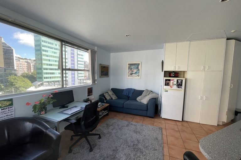 Photo of property in Regency Apartments, 4/49f Manners Street, Te Aro, Wellington, 6011