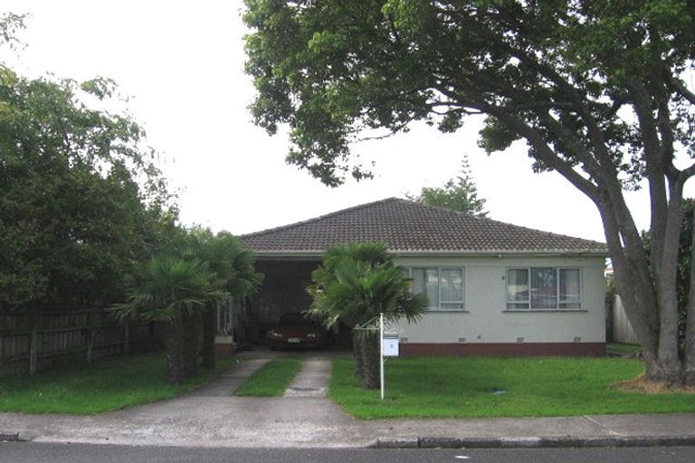 Photo of property in 3 Mccullough Avenue, Papatoetoe, Auckland, 2025