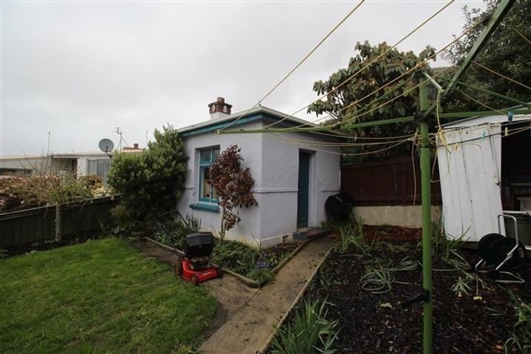 Photo of property in 92 Carroll Street, Dunedin Central, Dunedin, 9016