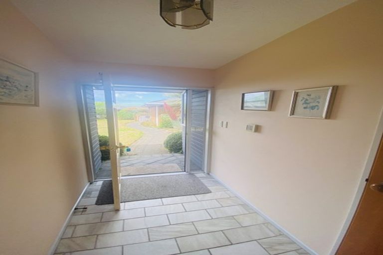 Photo of property in 3 Autumn Place, Mairehau, Christchurch, 8052