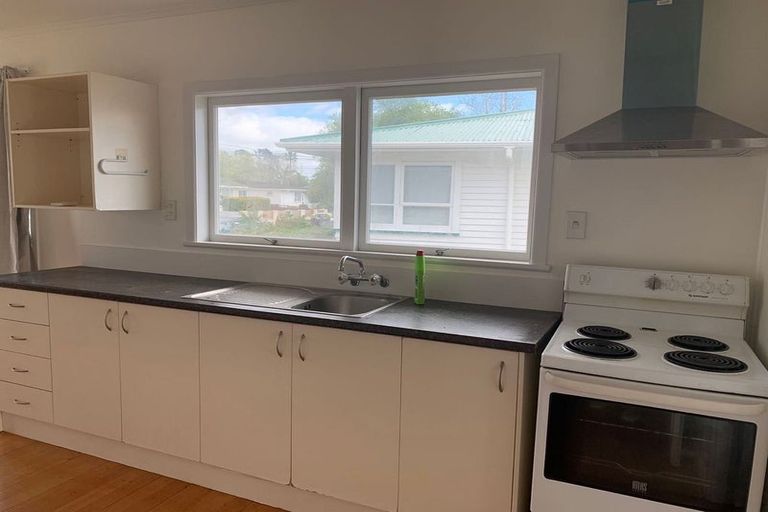 Photo of property in 3 Osprey Street, Pakuranga, Auckland, 2010