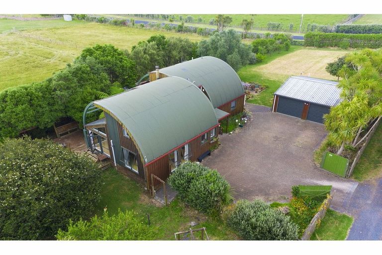 Photo of property in 59 Storey Road, Otaua, Waiuku, 2682