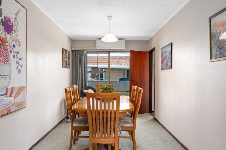 Photo of property in 41 Severn Street, Green Island, Dunedin, 9018