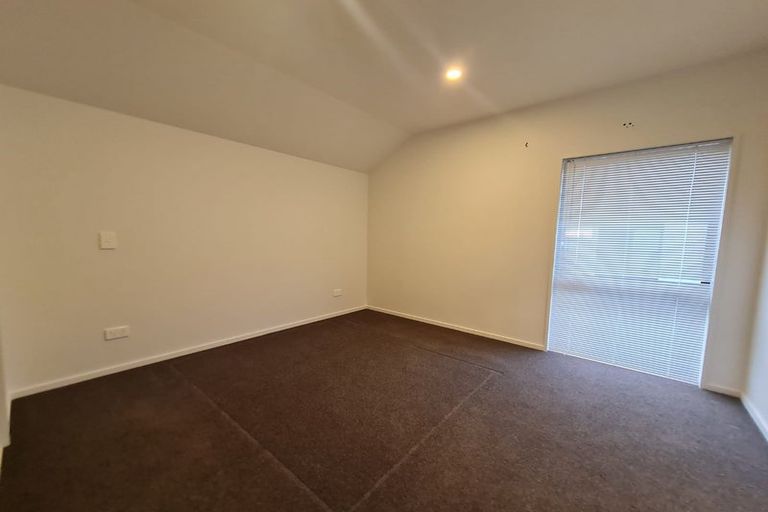 Photo of property in 14 Wheatsheaf Lane, Heathcote Valley, Christchurch, 8022