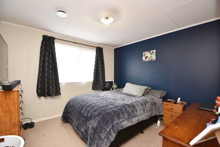 Photo of property in 66 Dunbeath Place, Kew, Invercargill, 9812