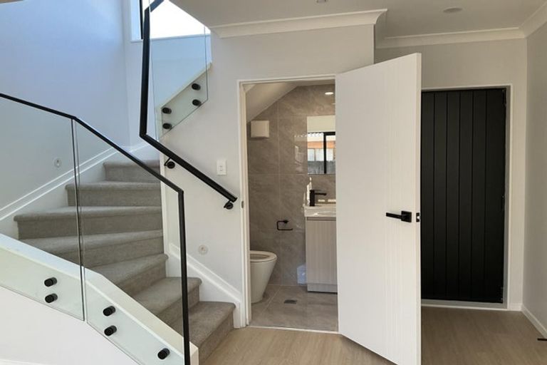 Photo of property in 6/24 Watson Place, Papatoetoe, Auckland, 2025