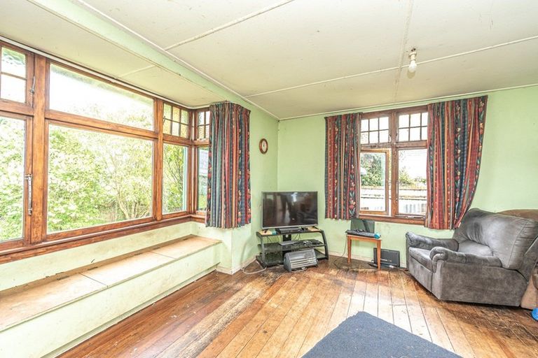 Photo of property in 24 Kings Avenue, Gonville, Whanganui, 4501