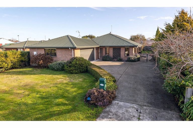 Photo of property in 9 Stopforth Street, Woodend, 7610