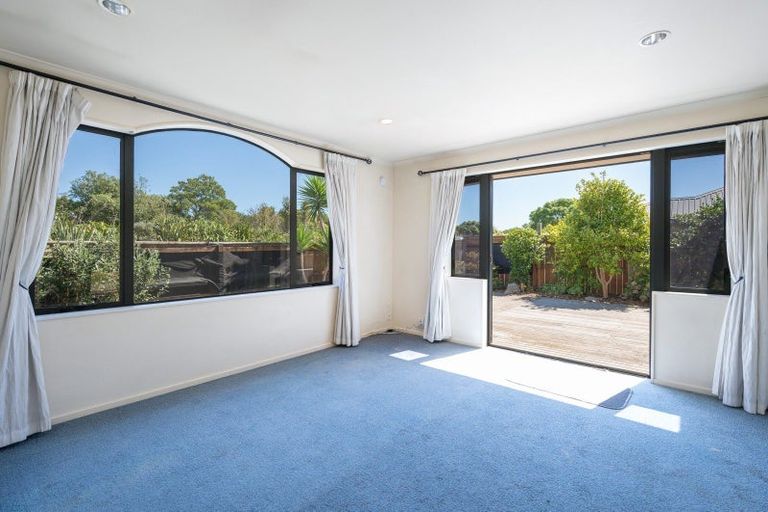 Photo of property in 16 Allport Place, Stoke, Nelson, 7011