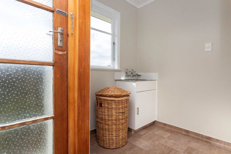 Photo of property in 36 Ruahine Street, Dannevirke, 4930