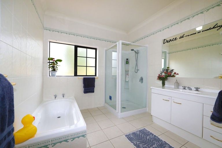 Photo of property in 1795 Dartmoor Road, Dartmoor, Napier, 4186