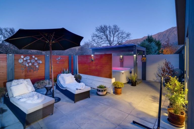 Photo of property in 9 Crawford Place, Lake Hayes, Queenstown, 9304