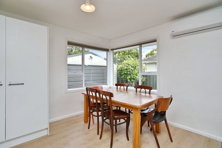 Photo of property in 187 Burwood Road, Burwood, Christchurch, 8083