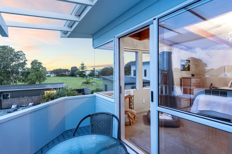 Photo of property in 8 Moa Street, Mount Maunganui, 3116