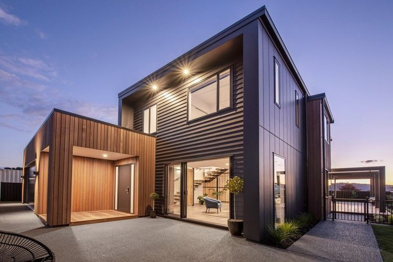 Photo of property in 60 Harakeke Drive, Wharewaka, Taupo, 3330