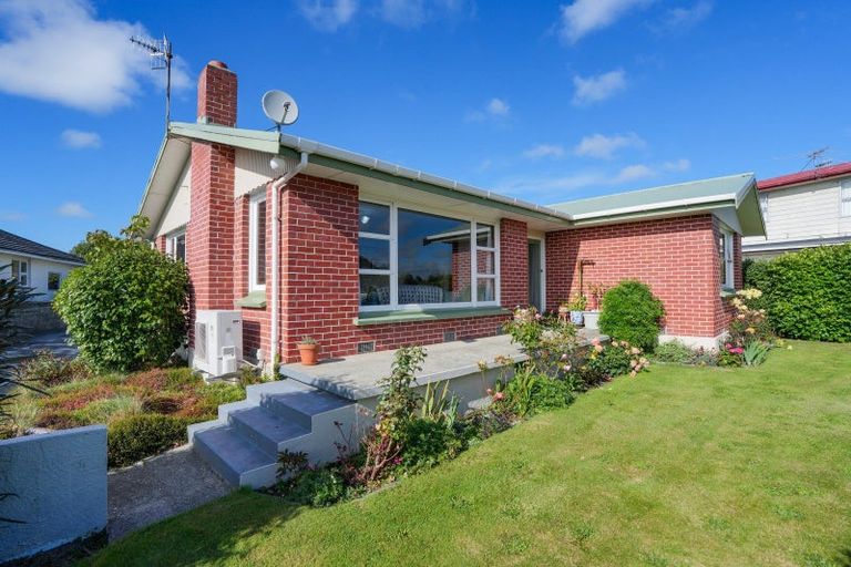 Photo of property in 17 Highfield Terrace, Newfield, Invercargill, 9812