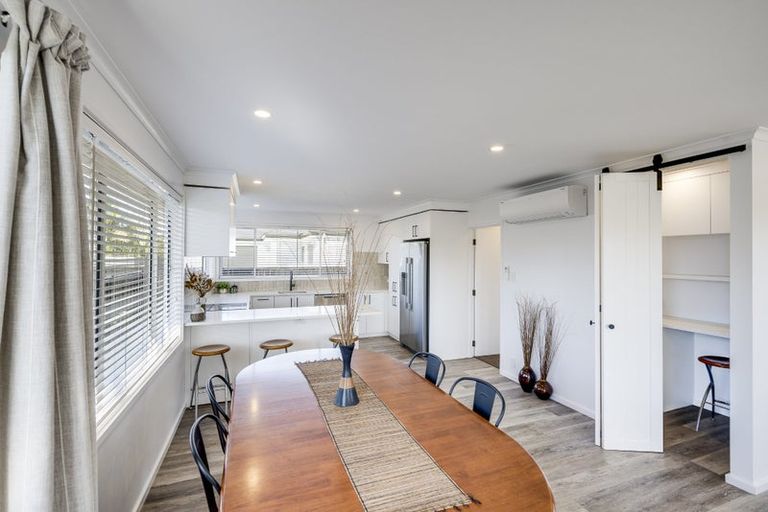 Photo of property in 23 Laurent Place, Greenmeadows, Napier, 4112