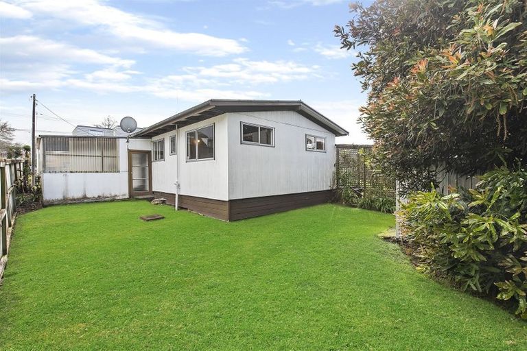 Photo of property in 2/18 Lomond Street, Takapuna, Auckland, 0622
