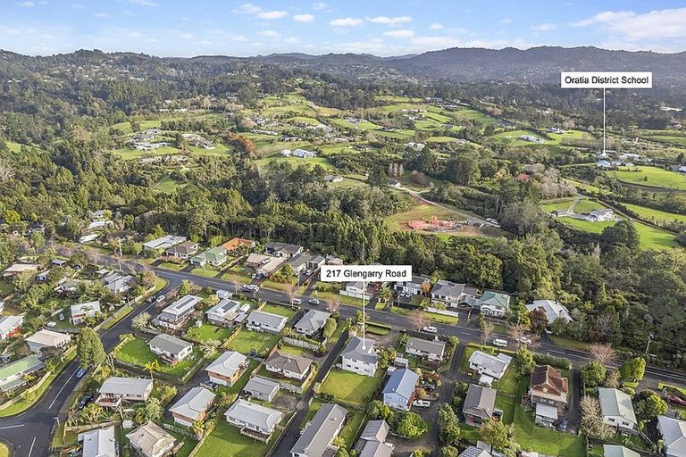 Photo of property in 217 Glengarry Road, Glen Eden, Auckland, 0602