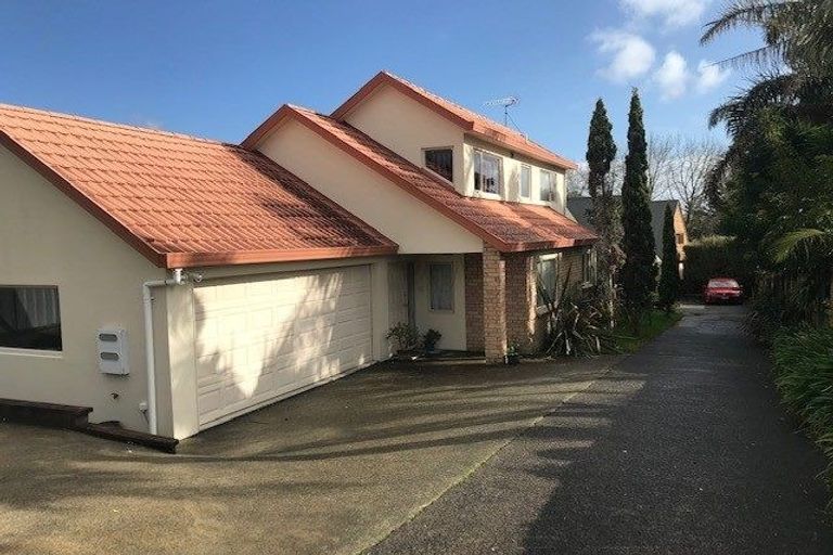 Photo of property in 99b Hutchinson Avenue, New Lynn, Auckland, 0600