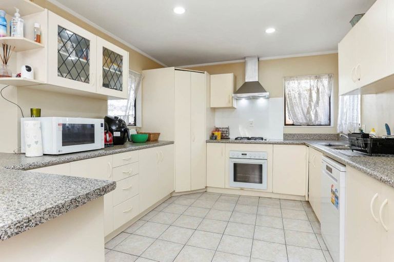 Photo of property in 50 Ranfurly Road, Papatoetoe, Auckland, 2104