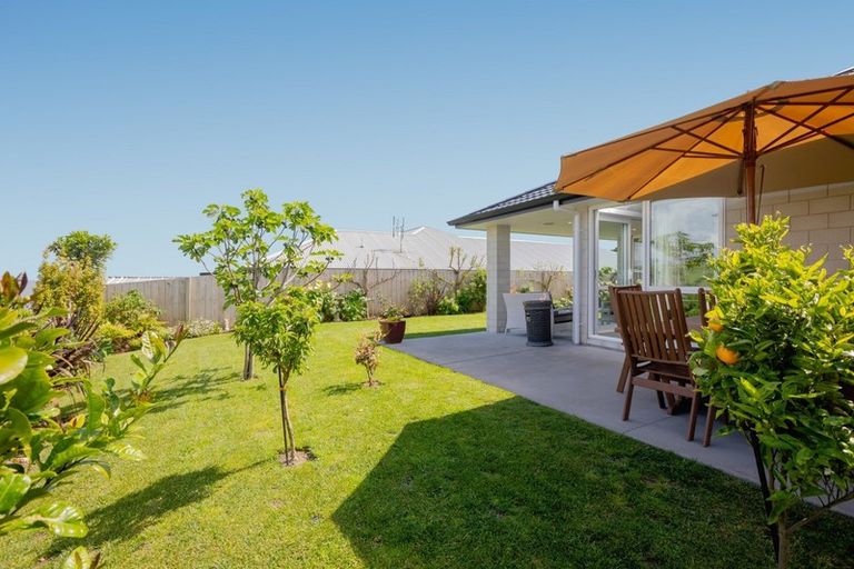 Photo of property in 209 Ballintoy Park Drive, Welcome Bay, Tauranga, 3175
