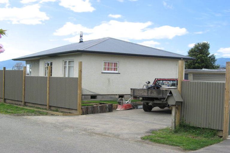 Photo of property in 64a Waimea West Road, Brightwater, 7022