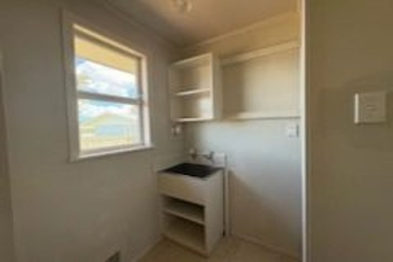 Photo of property in 13 Feasegate Street, Manurewa, Auckland, 2102