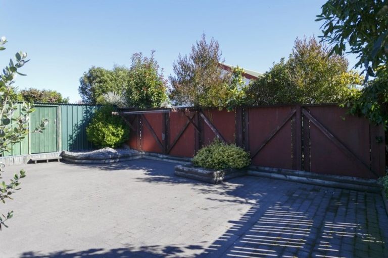 Photo of property in 20 Wembley Place, Richmond Heights, Taupo, 3330