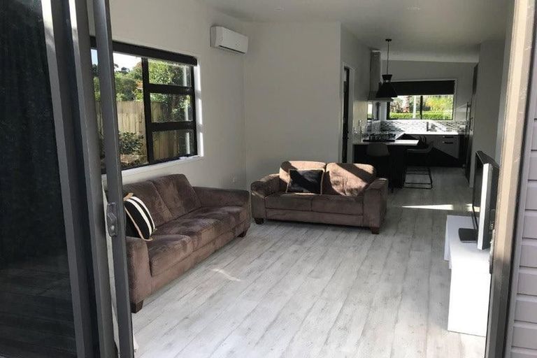 Photo of property in 19 Janet Street, Sunnyhills, Auckland, 2010