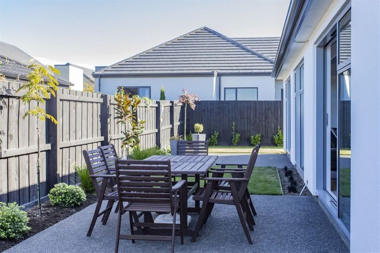 Photo of property in 29 Katrine Drive, Marshland, Christchurch, 8083