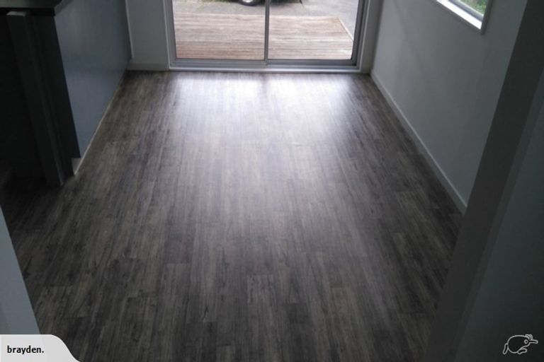 Photo of property in 3 Bryce Place, Kelvin Grove, Palmerston North, 4414