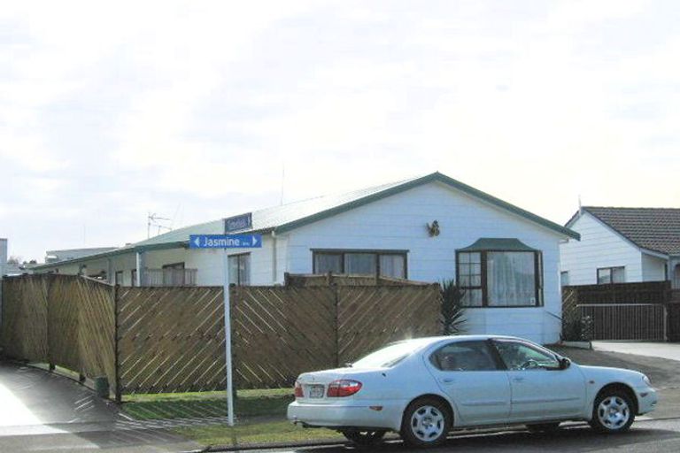 Photo of property in 22 Jasmine Avenue, Dinsdale, Hamilton, 3204